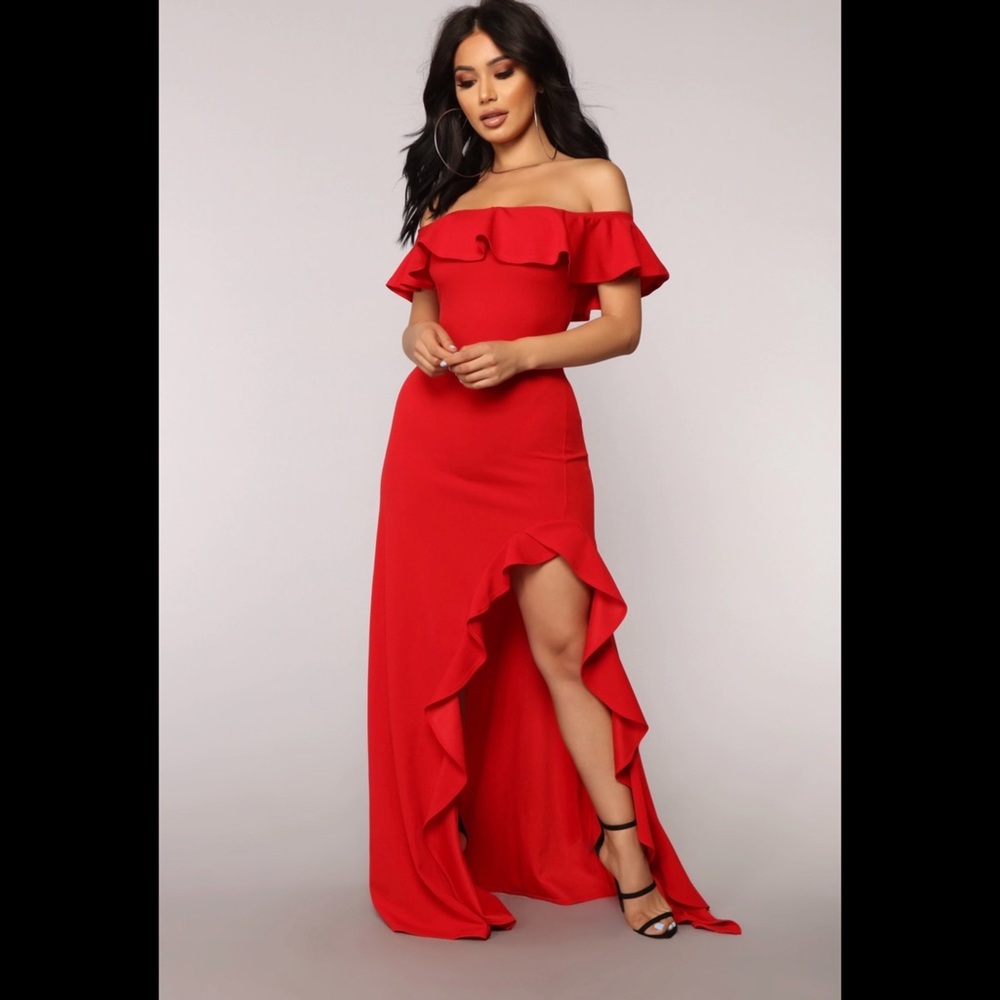 Fashion Nova Chasin' Love Ruffle Dress Size L